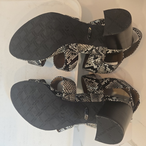 Vionic Blaire Snakeskin Leather Strappy Open Toe Chunky Sandals Size 6 - Picture 8 of 10